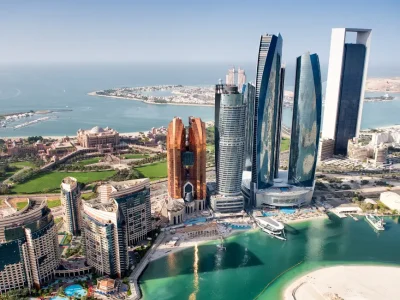Famous buildings in Abu Dhabi