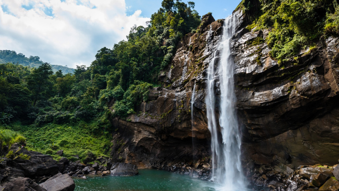 Ramboda Falls – Natural Beauty of Sri Lanka